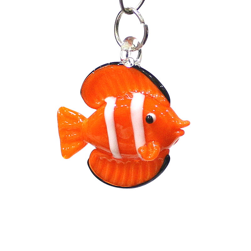 色とりどりの小型ガラス魚の彫像ペンダントかわいい海洋動物の魅 - Marine Aquarium Europe のレビューと価格